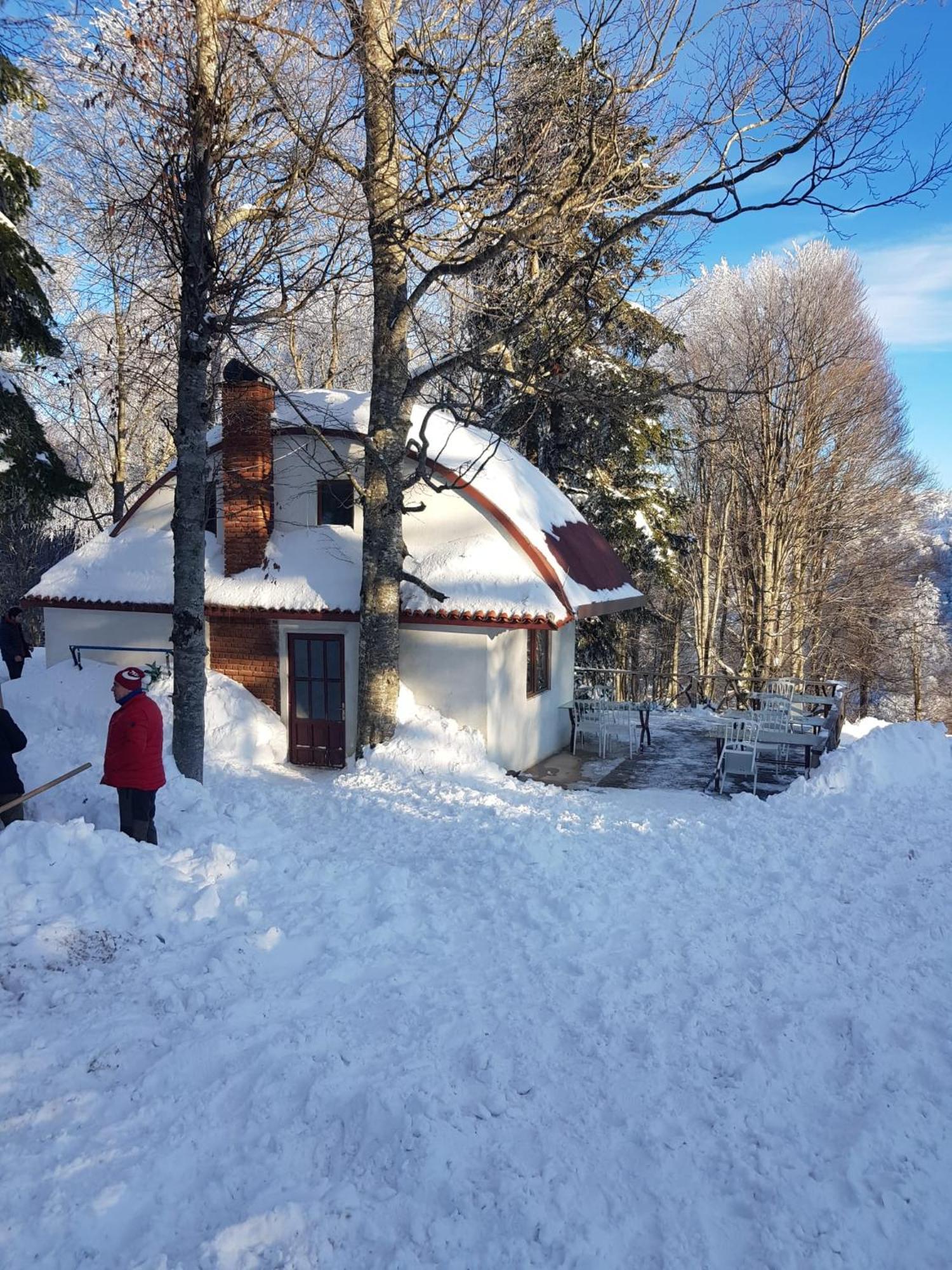 Teona Kartepe Bungalov Eksteriør billede
